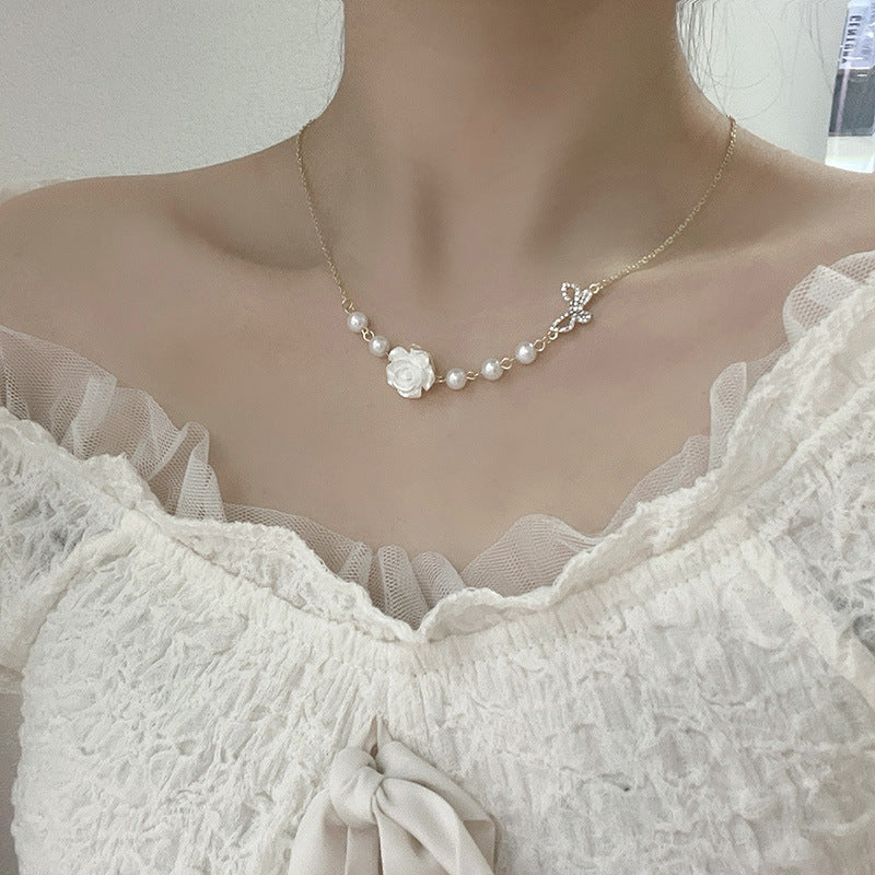 Vintage Rose Flower Necklace - by Zuprice