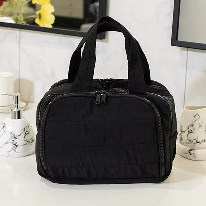 JetSet Beauty Smart Bag