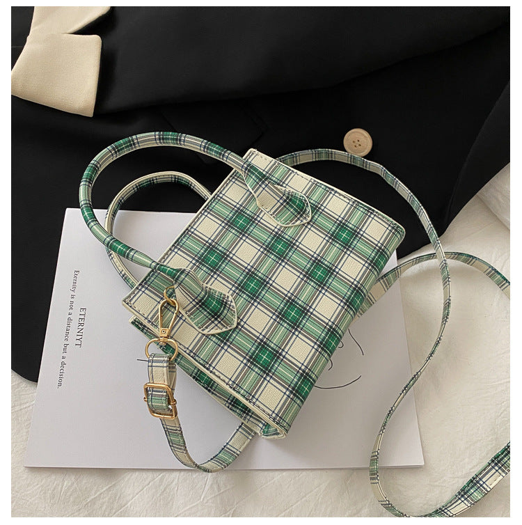 One-Shoulder Diagonal Bag