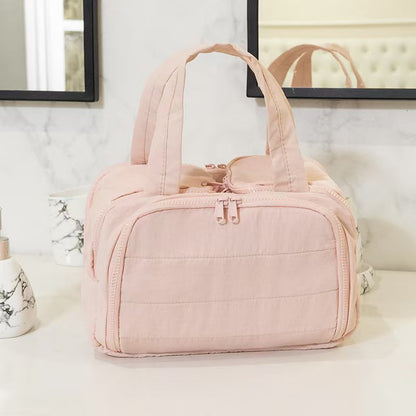 JetSet Beauty Smart Bag